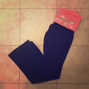 🔥3 for $10 SALE! VS PINK black yoga pants love pink